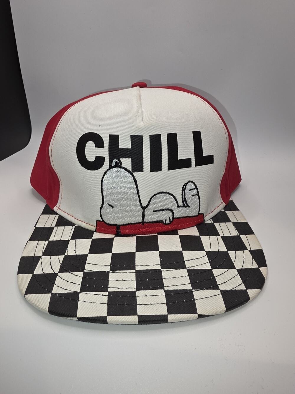VTG Snoopy Peanuts “CHILL” Snapback Hat Red Checkered Brim Adult OSFA